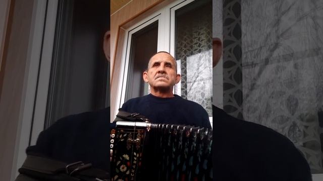 Моим друзьям -где тропа запорошена. 🙏