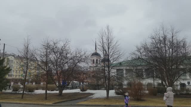 Ледоход набережная рекаТомь пасха 12 апреля