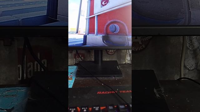 хз как назвать ролик