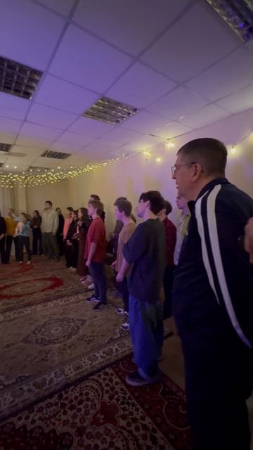 Поклонение на подростковой встрече ❤️ #христиане #прославление #бог #подростки