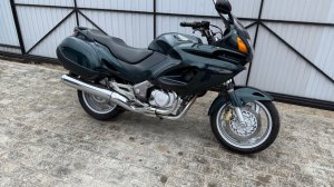 Обзор мотоцикла Nt650v, 2001год.