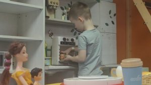 Иван Дмитриевич ИГРАЕТ 
#ИГРЫДЕТЕЙ