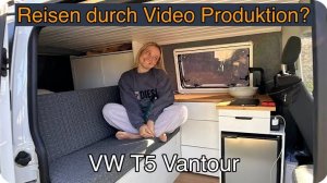 Франци показывает свой туристический микроавтобус VW T5 (Bulli): полный обзор кемпера мечты!