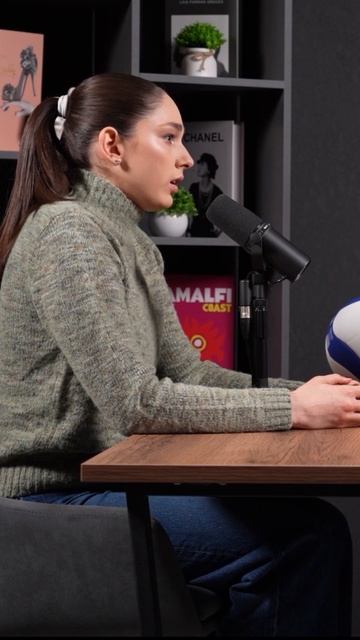 БЫТЬ ЛЕВОРУКОЙ НАПАДАЮЩЕЙ - ЭТО ПРЕИМУЩЕСТВО Бранка Тица #shorts #лицаволейбола #podcast #волейбол