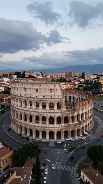 Колизей в Риме: историческое чудо #Рим #Колизей #История