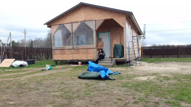 Деревня , Стройка ,Сняли осб , повесили жидкие окна (😁),.