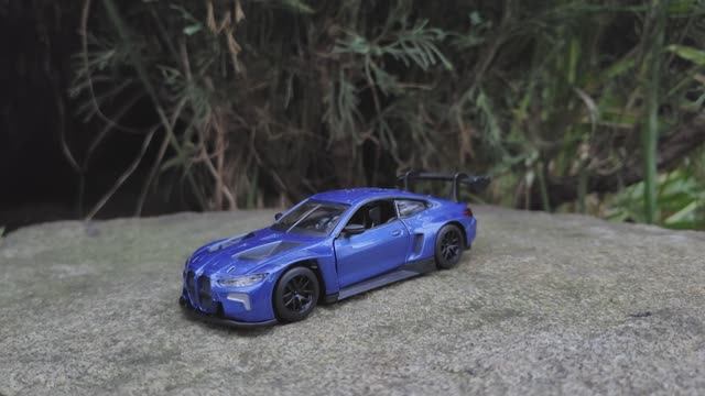 Модель BMW M 4 DTM от MSZ