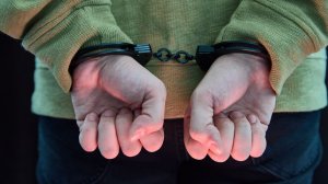 Расстрел в лифте: в Петербурге удалось пролить свет на преступление 1990-х годов