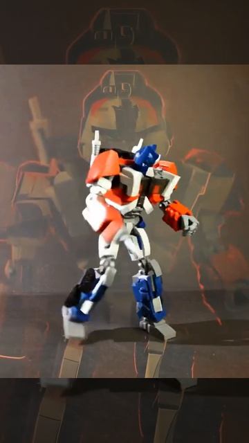 Оптимус Прайм из лего