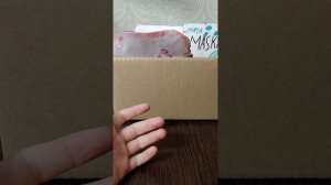 показала всю свою косметику!