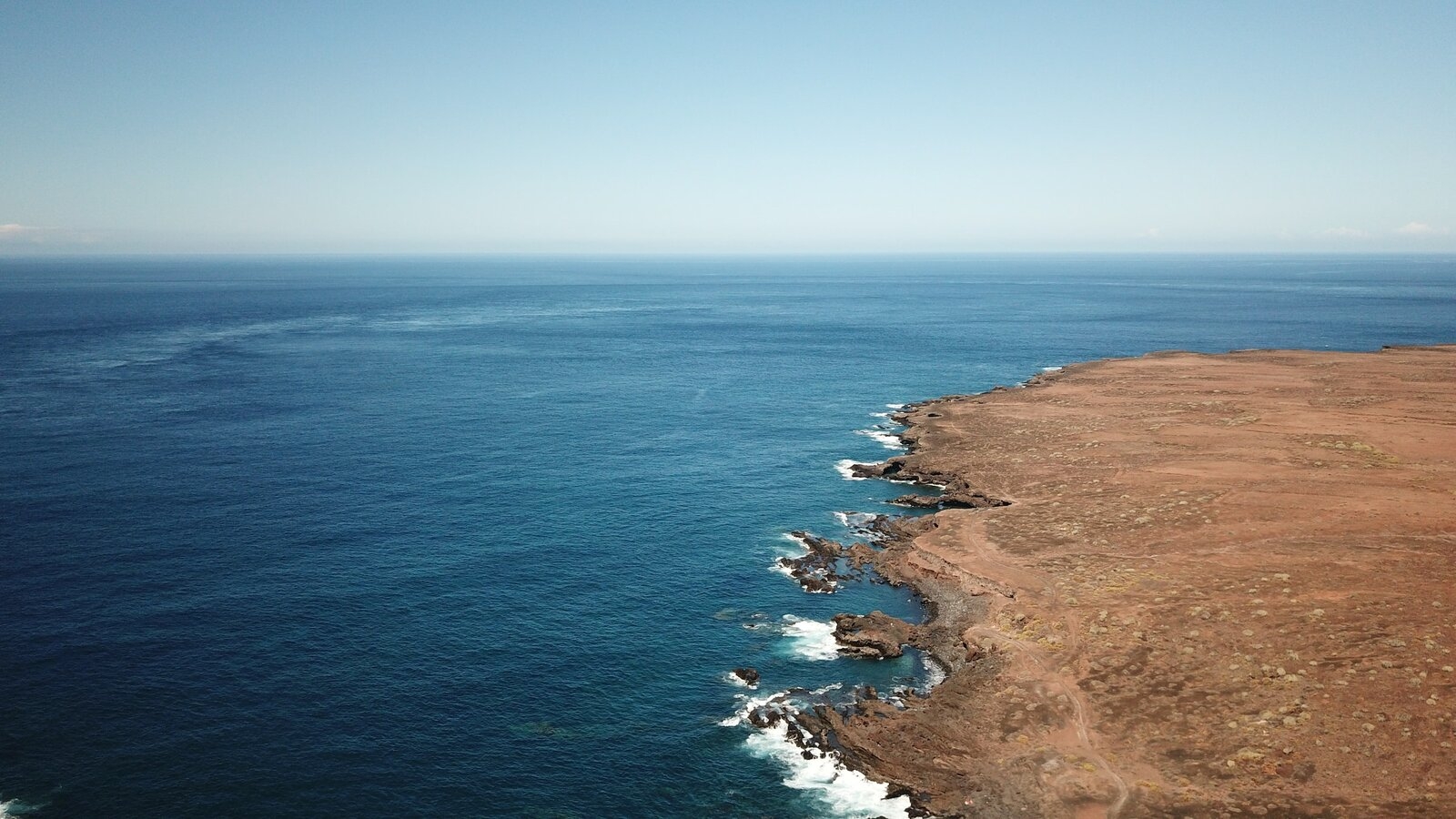 KISS ME - VAN LIFE RAGER - ПРИПОДНЯТАЯ