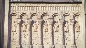 Архитектурные шедевры России. Прекрасное должно быть величаво... Дмитриевский собор