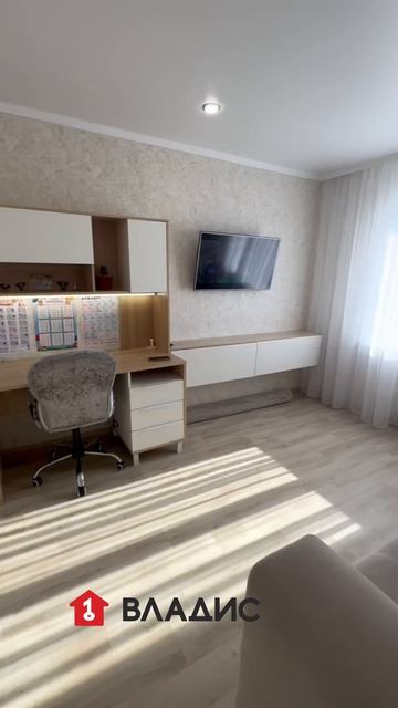 Продаётся двухкомнатная квартира в микрорайоне Олимпийский.