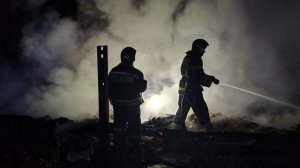 Резервуар с остатками топлива загорелся в Севастополе из-за сбитого БПЛА