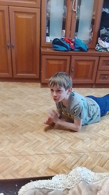 простоять за 2 минуты ради пять подписчиков