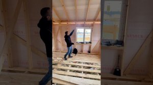 Строим каркасный дом для оформления участка