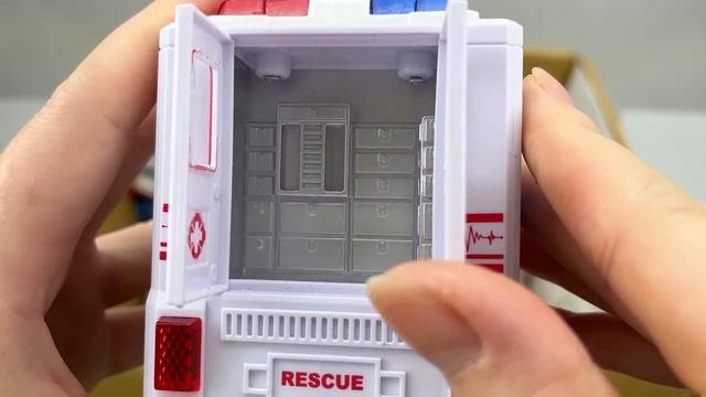 走る走る救急車トーマスのおもちゃ緊急ドライブテスト坂道走る ШахТВ