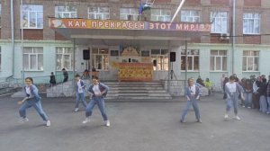 Свои на районе - Ярмарка Лицей 107 18.04.2026