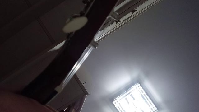 подруга написала для меня песню. я не знаю английский язык и не умею играть... не судите строго...