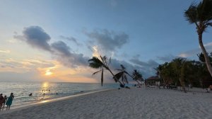 07. Мальдивы Ноябрь 2025. Остров Тодду. Туристический пляж. Закат