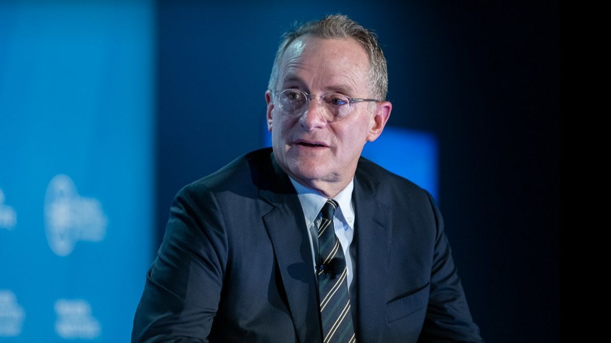 Говард Маркс из Oaktree рассуждает о непредсказуемости, важности и инвестициях в ИИ.