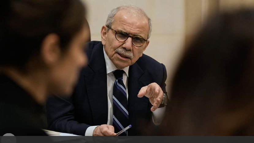 Премьер Ливана осудил нападение на французских военных миротворческой армии