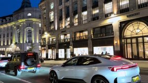 Лондон Великобритания 2026 Ночная прогулка по Сохо на Пасху ночная жизнь и развлечения