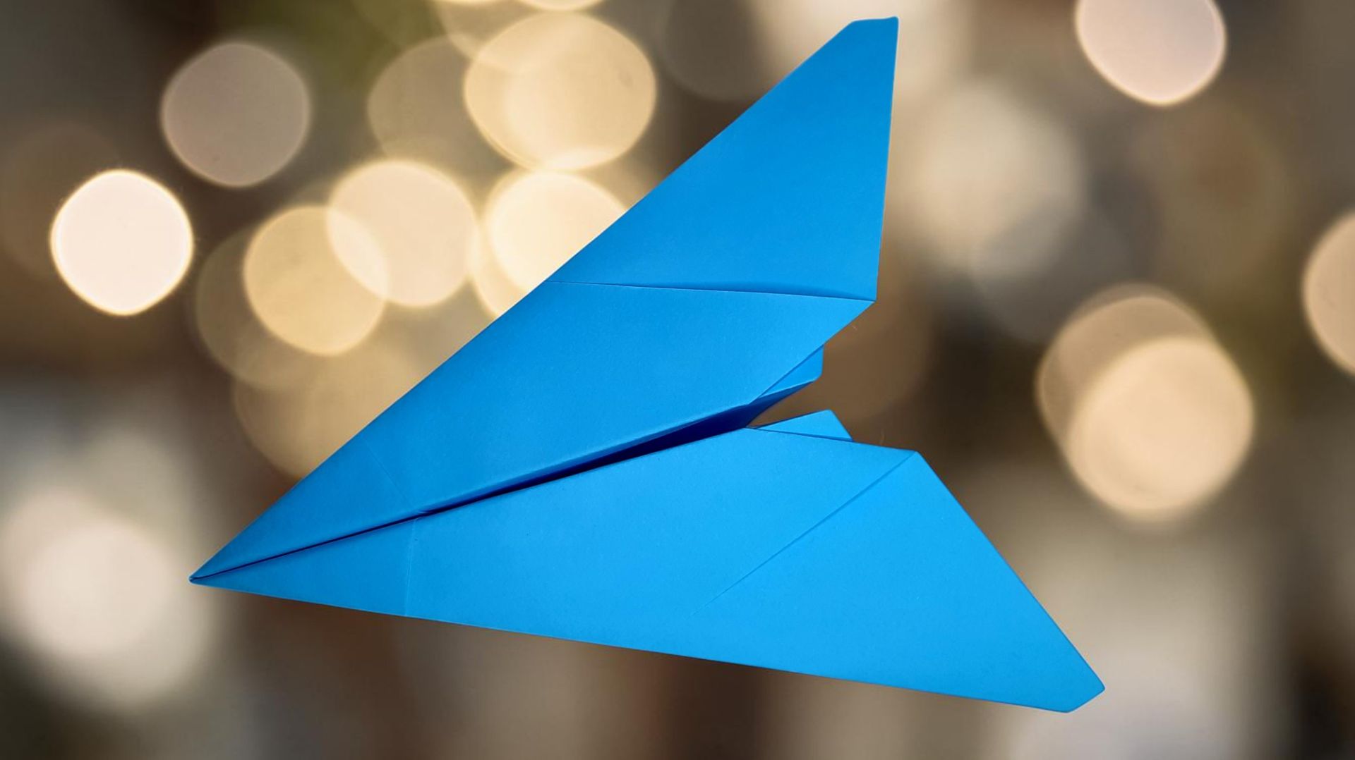 Как сделать самолет из бумаги. Оригами самолёт. Легкий способ как сделать самолёт из бумаги