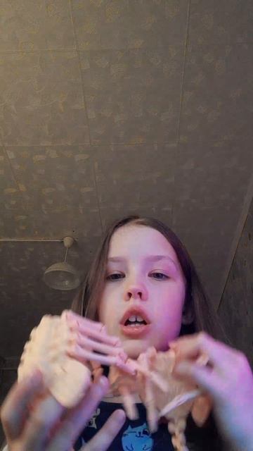 на меня напал лицехват! асмр лицехват