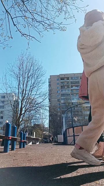 танцуем но не много быстро