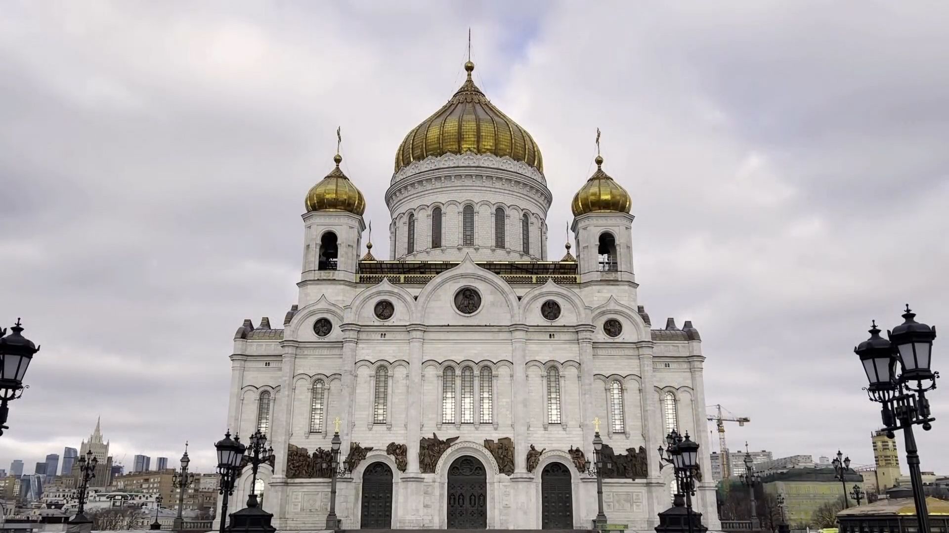 Божественная Литургия 19 апреля 2026 года, Храм Христа Спасителя, г. Москва