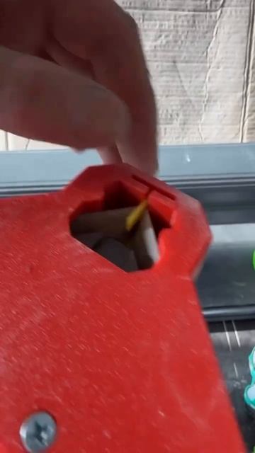 Угловой регулируемый шаблон для склейки керамогранита