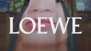 Показ женской межсезонной коллекции Loewe весна-лето 2023