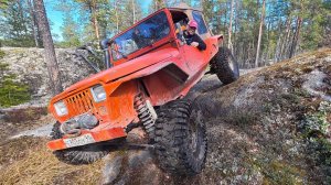Тестируем самодельный Jeep на скалах