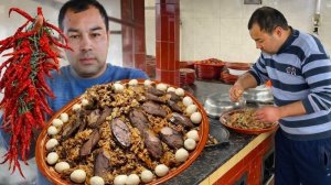 Ташкент. Самый популярный плов в чайных Ташкента. Острый плов