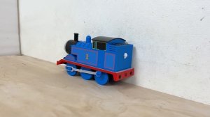 トーマスがはやく走るゴミ収集車と坂道ドライブテスト