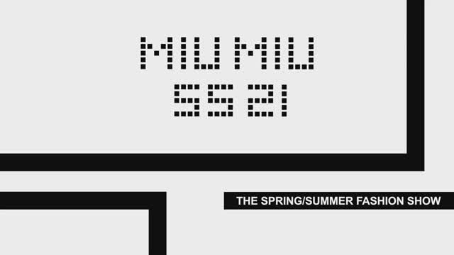Показ женской коллекции Miu Miu весна-лето 2021