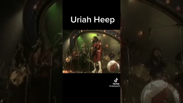 хороший клип известной группы