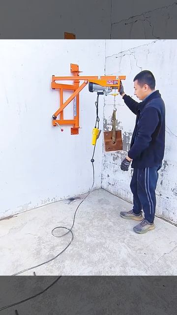 Кран в окно поворотный настенный г/п 200 кг