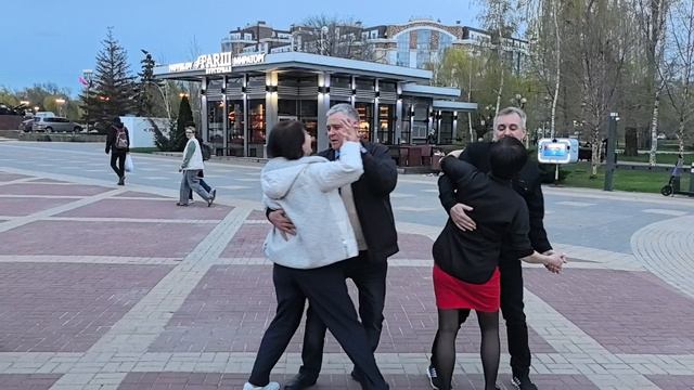 Сирень до срока расцвела... 18.04.26...