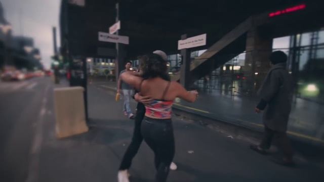 Edgar Fernandes, Fabi Chagas __ One-Take Zouk Improv