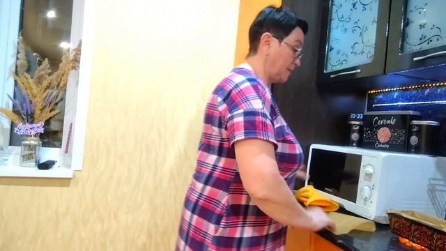 ЖИЗНЬ В СЕЛЕ:ЯБЛОЧНО-ШОКОЛАДНЫЙ БРАУНИ