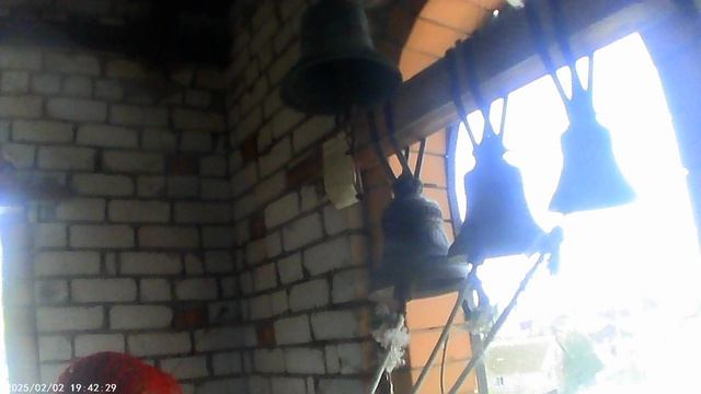 Звонят прихожане