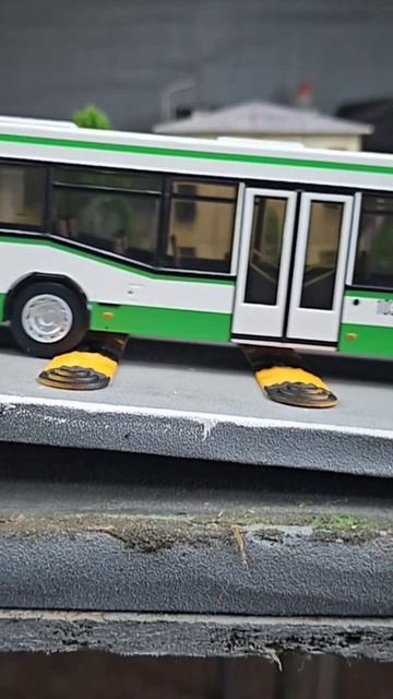 Подпишись чтобы не пропустить это видео. Автобусы Vs ДВОЙНОЙ полицейский