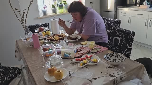 Вытянулась рассада, пробую холодец. СЫТНИКИ-