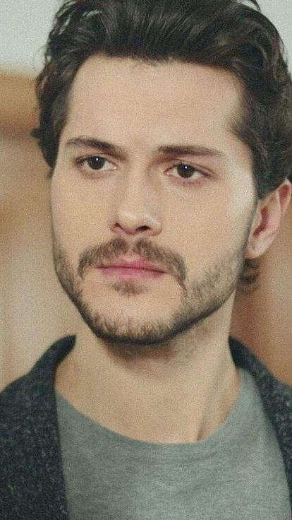 АЛЬПЕРЕН ДУЙМАЗ ЧТО ИЗВЕСТНО О ЛИЧНОЙ ЖИЗНИ АКТЁРА