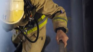 Пожар в районе порта Высоцк начался на фоне атаки БПЛА в Ленинградской области