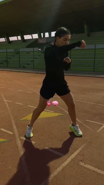 💫🔥 @relevobregon #cobritamartinez🐍 #running #boxeadoras #boxing #boxeo.mp4