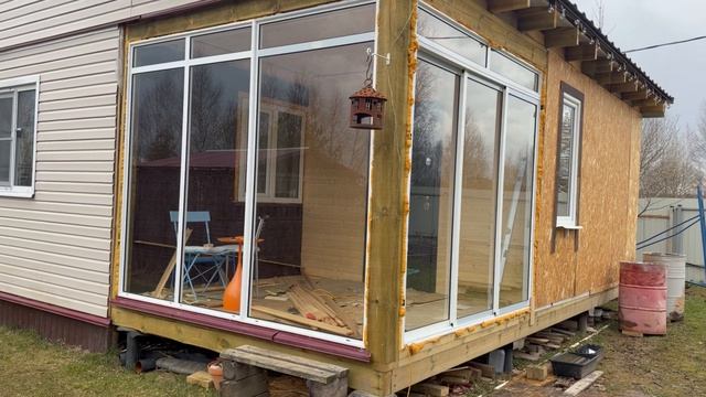 НА ДАЧУ. Нижний лес в воде. Первые клещи. Гнездо на бане