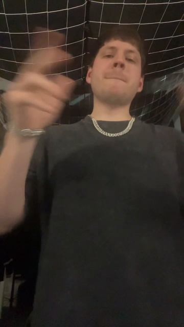 Мяу мяу или гав гав? #хит #сниппет